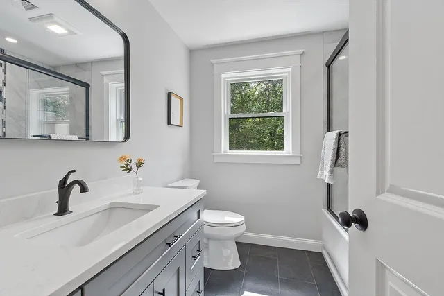 $1,250,000 | 15 A Park Street, Unit A, North Reading, MA 01864