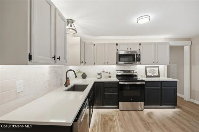 $520,000 | 387 East Iowa Avenue, Hayden, ID 83835