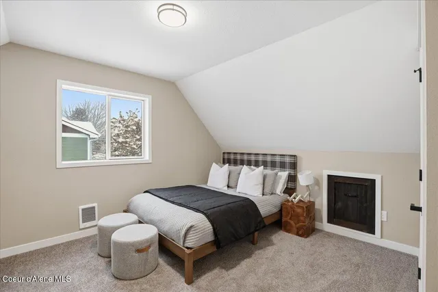 $525,000 | 387 East Iowa Avenue, Hayden, ID 83835