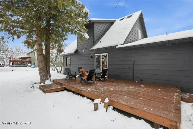 $525,000 | 387 East Iowa Avenue, Hayden, ID 83835