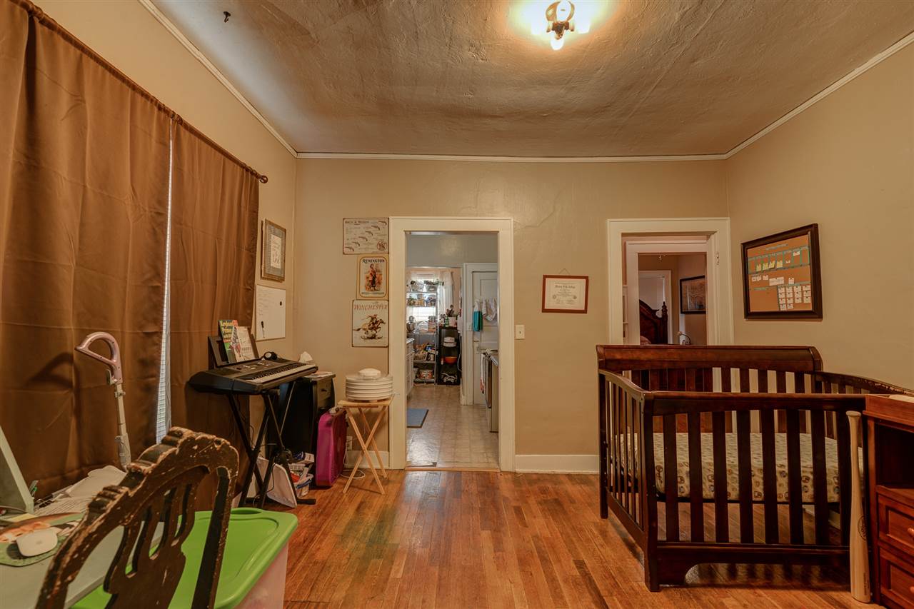 1106 Elm Street Perry, OK 73077 - Photo 8 of 13 Gallery Image 8
