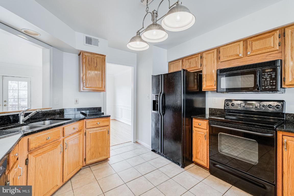 3635 Marcey Creek Road Laurel, MD 20724 - Photo 4 of 9 Gallery Image 4