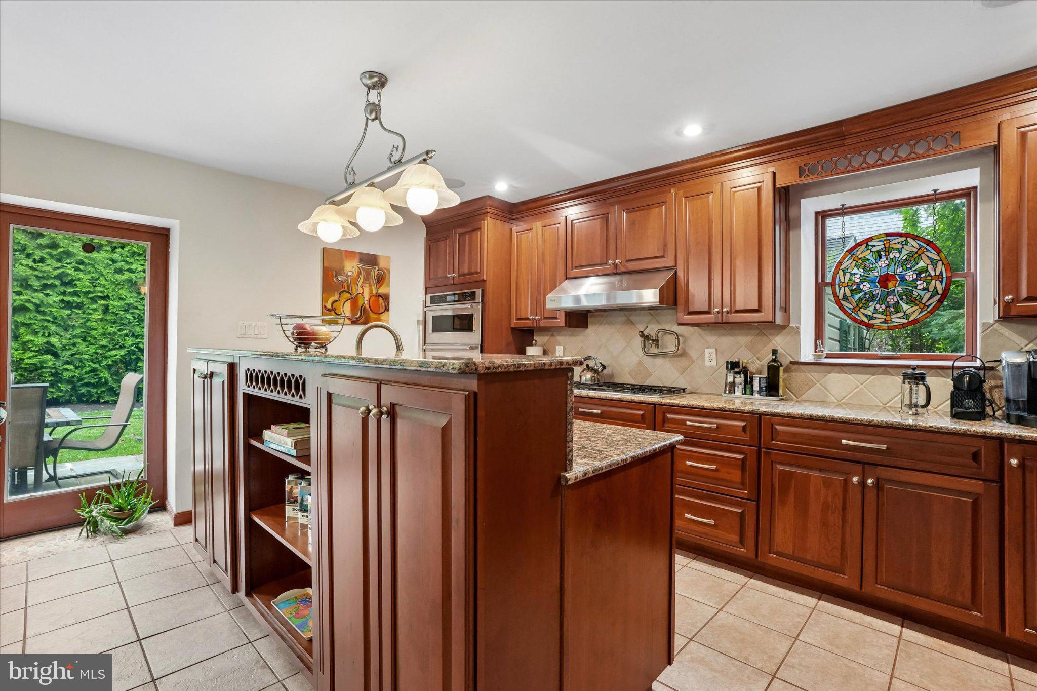 625 Foxcroft Road Elkins Park, PA 19027 - Photo 7 of 49 Room For Everything