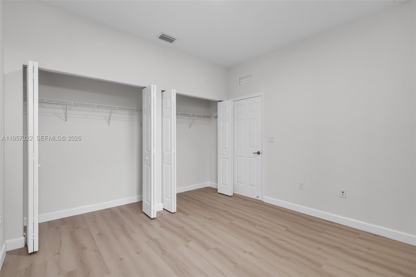 4268 Southwest 166th Court Miami, FL 33185 - Photo 16 of 33