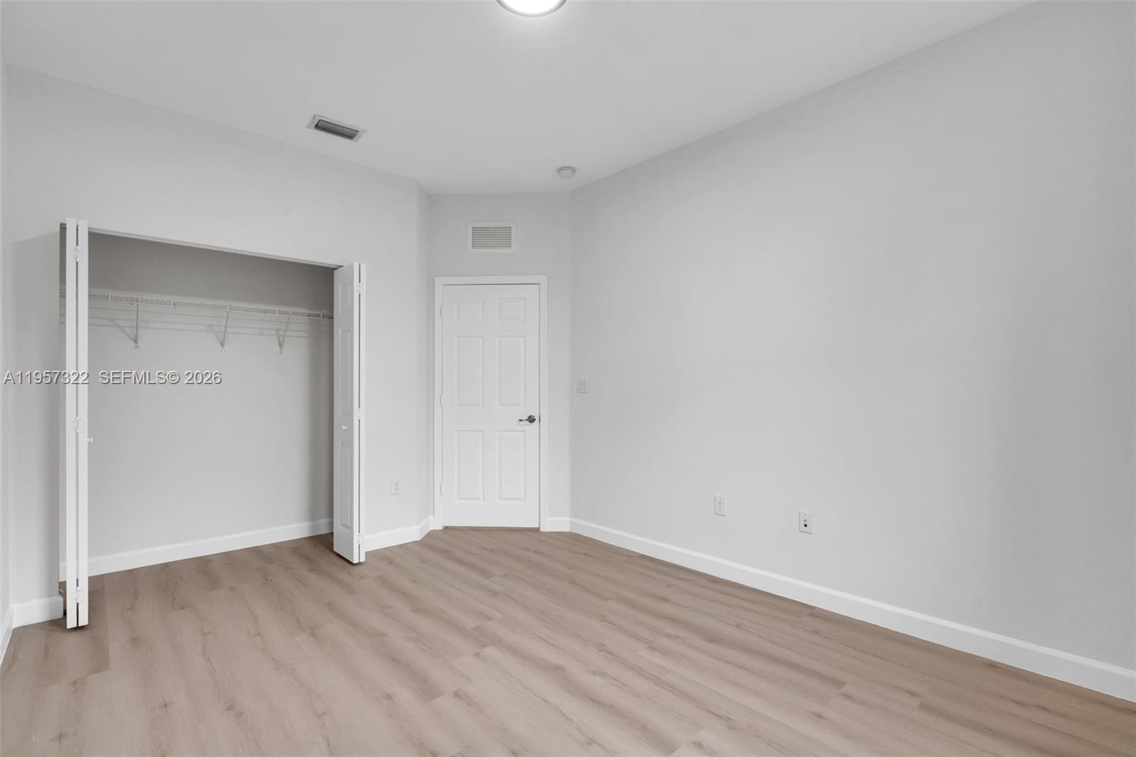 4268 Southwest 166th Court Miami, FL 33185 - Photo 18 of 33