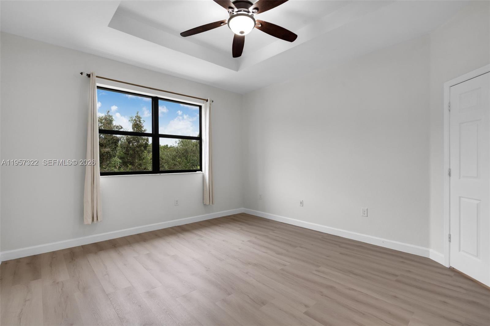 4268 Southwest 166th Court Miami, FL 33185 - Photo 20 of 33