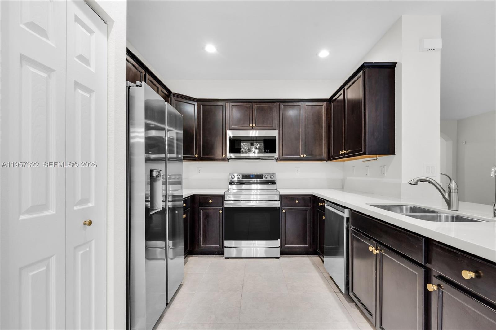 4268 Southwest 166th Court Miami, FL 33185 - Photo 2 of 33