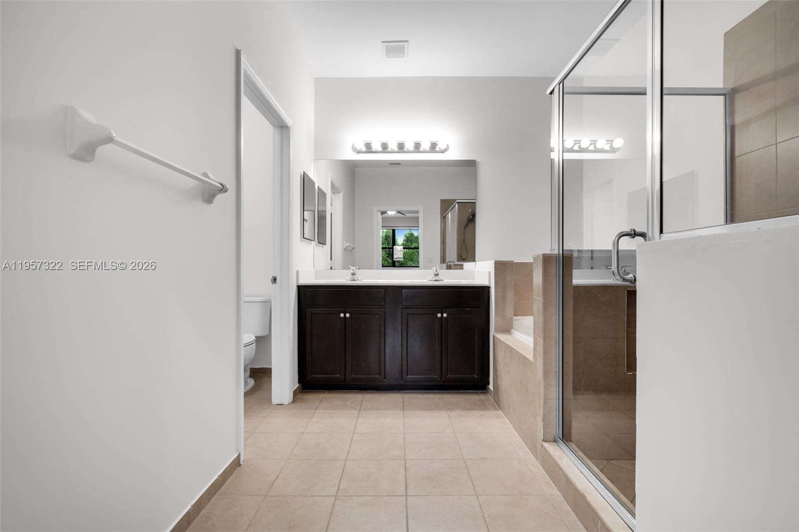 4268 Southwest 166th Court Miami, FL 33185 - Photo 22 of 33