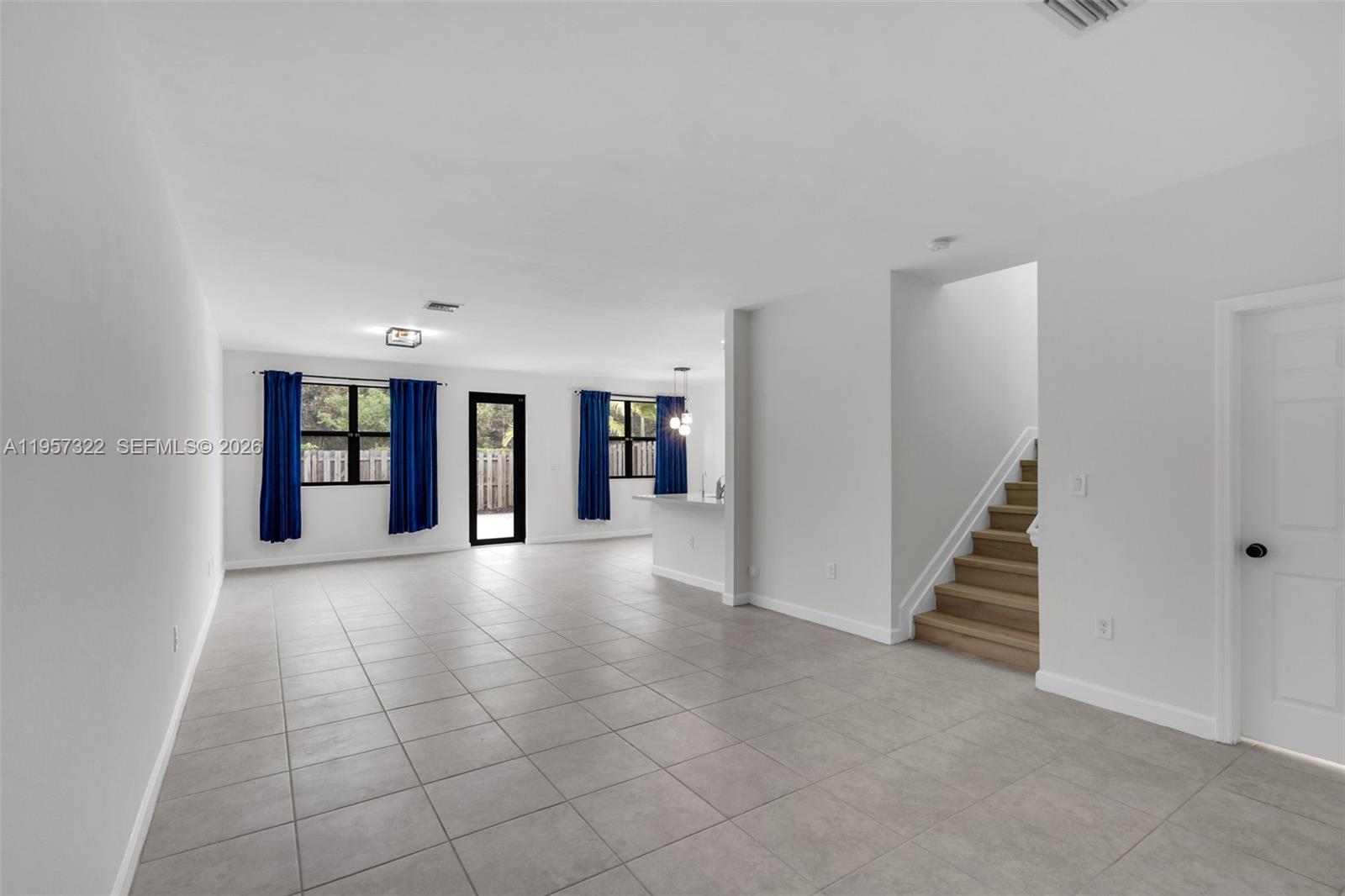 4268 Southwest 166th Court Miami, FL 33185 - Photo 4 of 33