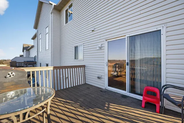 $240,000 | 748 Baylee Place Southwest, Pine Island, MN 55963