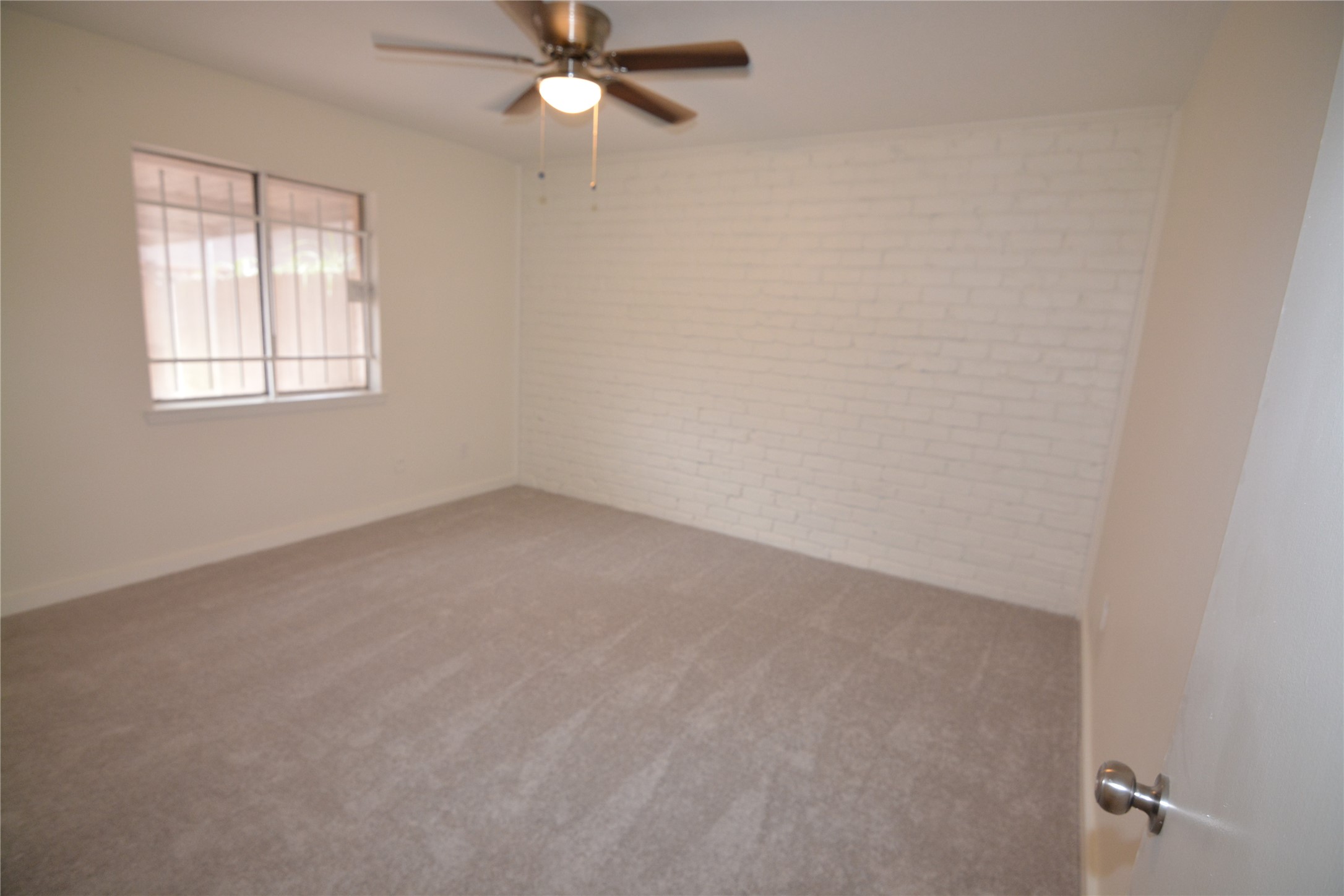 7104 Jetty Lane Houston, TX 77072 - Photo 12 of 16