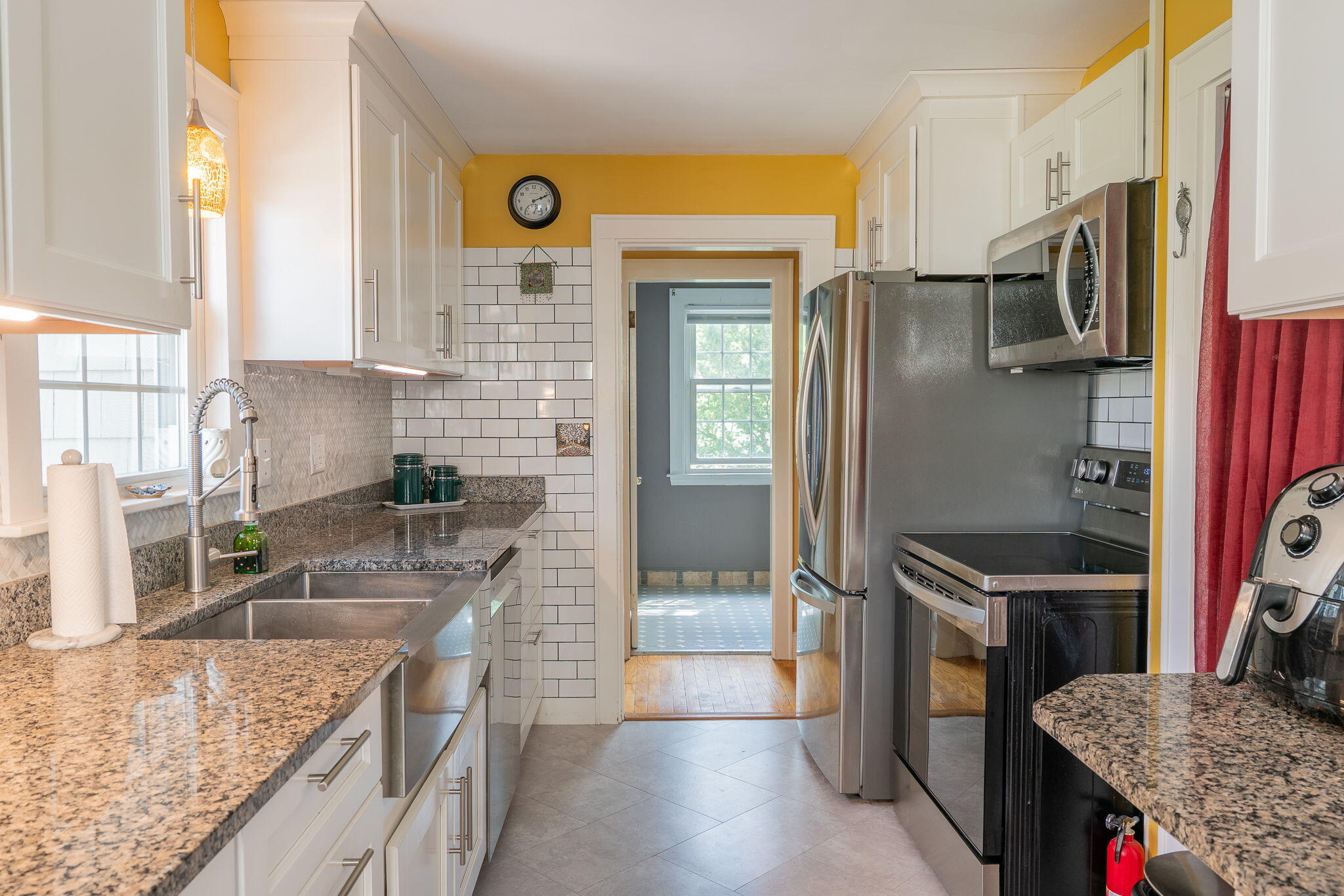 39 Edwards Street Portland, ME 04102 - Photo 7 of 49 13-web-or-mls-39 Edwards St-40