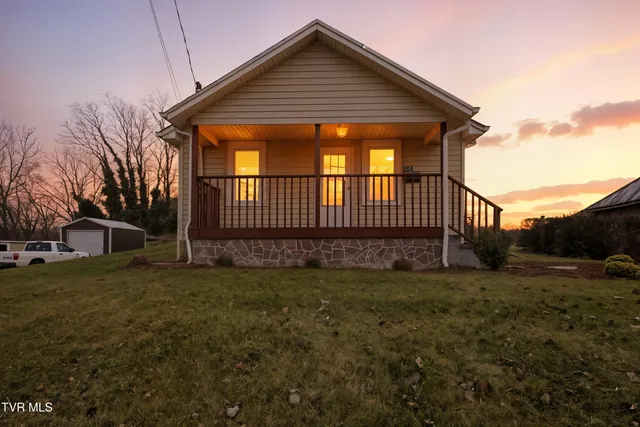 $164,000 | 204 Elizabeth Street, Bristol, TN 37620
