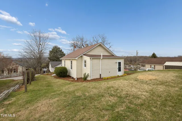 $164,000 | 204 Elizabeth Street, Bristol, TN 37620