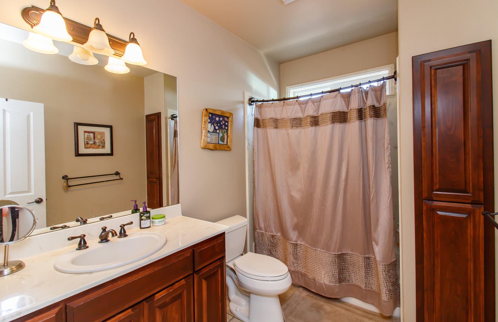 2147 Rabun Way Central Point, OR 97502 - Photo 17 of 20 15