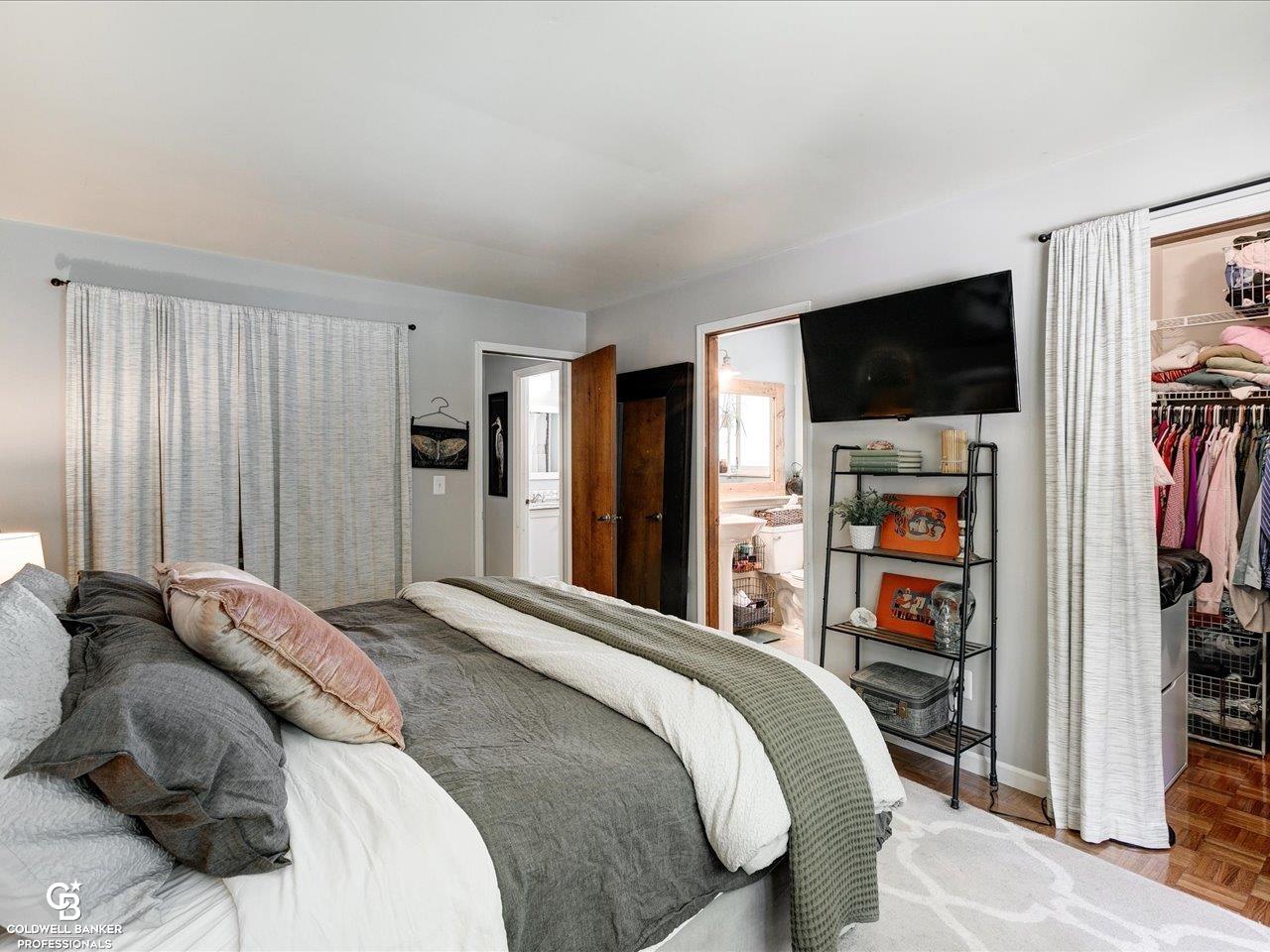 4057 Devonshire Road Fort Gratiot, MI 48059 - Photo 18 of 29 50181748-40b4e34a-7eaa-4a5f-8a15-10d4cfc1b2a9.JPG