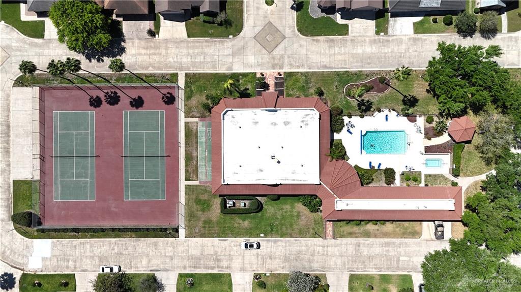 100 West Moore Road, Unit UT1 Pharr, TX 78577 - Photo 19 of 21 Drone / aerial view of clubhouse