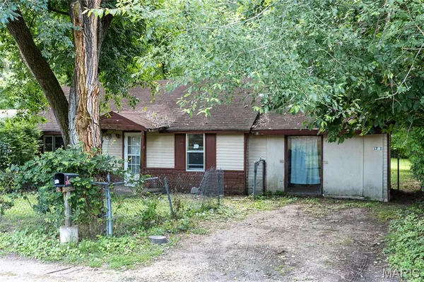 $90,000 | 1701 Pearson Street, Waynesville, MO 65583