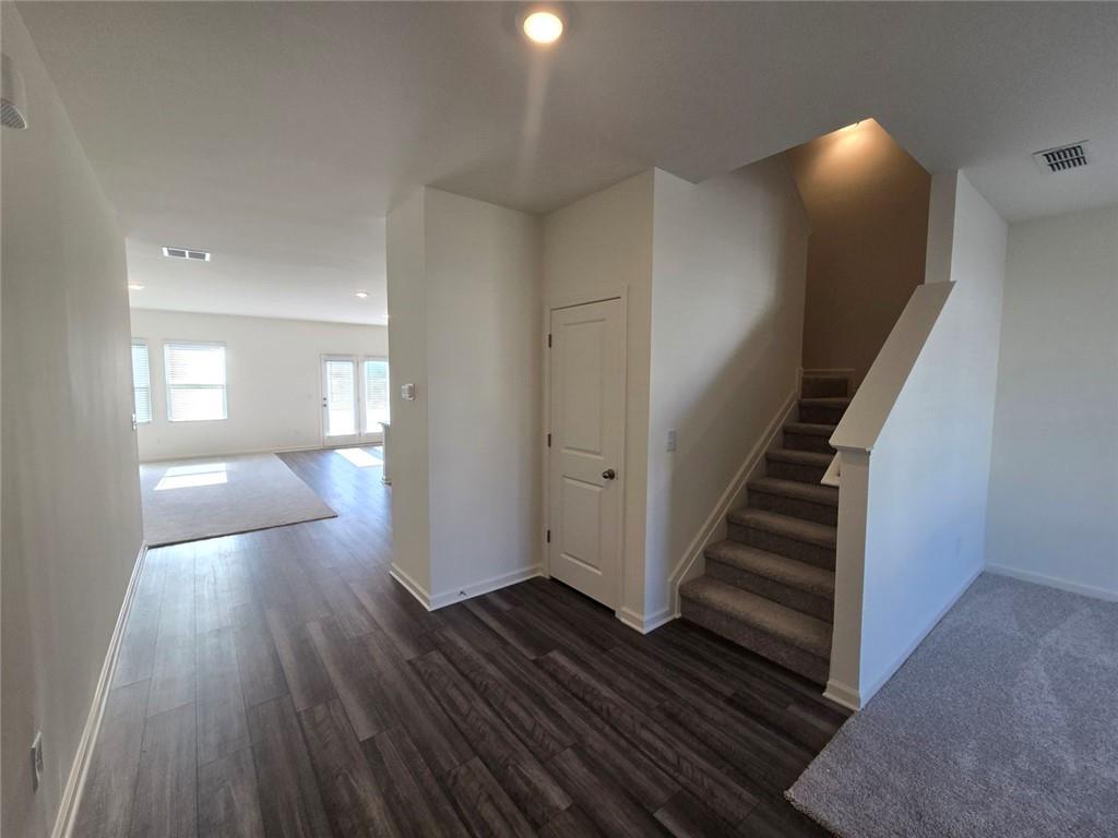 73 Rowlett Place Winder, GA 30680 - Photo 3 of 37