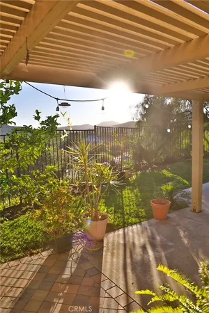 $995,000 | 1129 Heatherview Drive, Oak Park, CA 91377