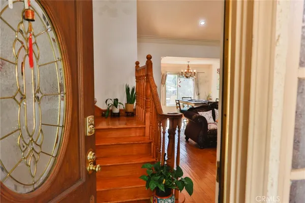 $995,000 | 1129 Heatherview Drive, Oak Park, CA 91377