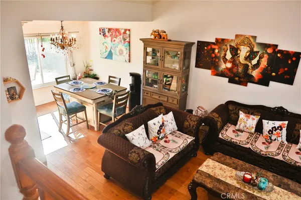 $995,000 | 1129 Heatherview Drive, Oak Park, CA 91377