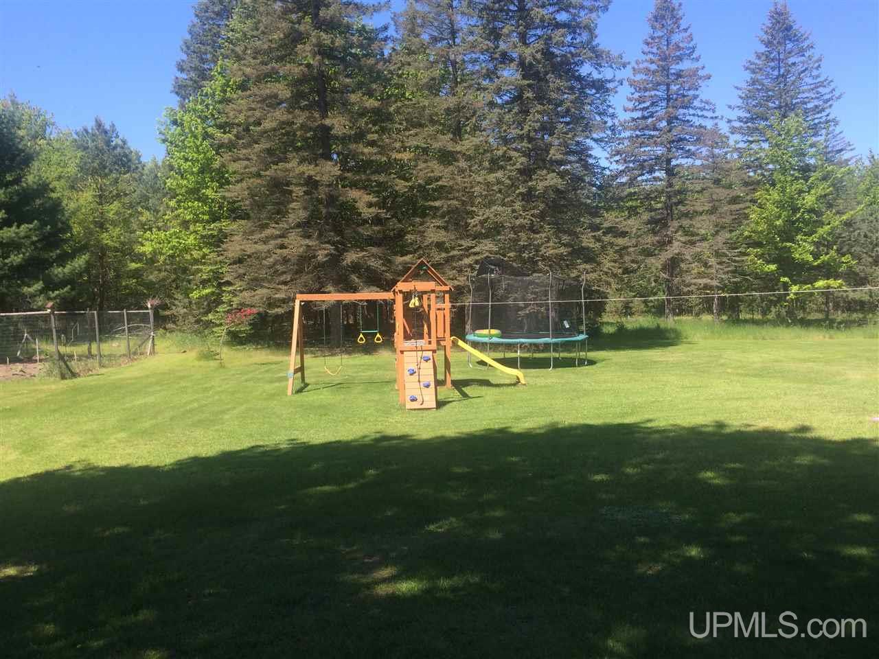 7013 M 5 Escanaba, MI 49829 - Photo 20 of 22