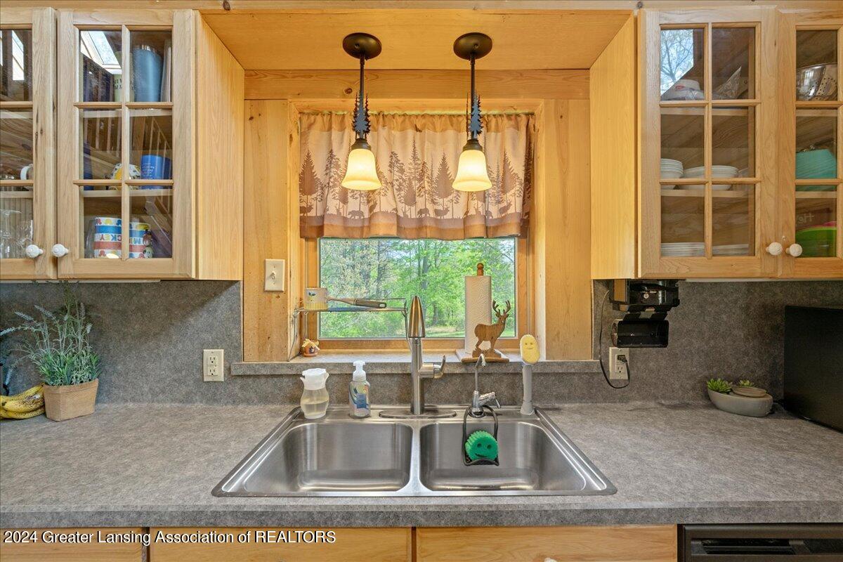 5600 Jefferson Road Clarklake, MI 49234 - Photo 10 of 54 22-Media Jett-19