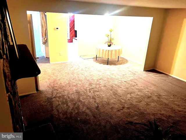 a view of a storage & utility room with washer and dryer