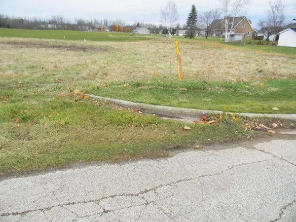 $49,500 | Navarino Street, Unit 3, Algoma, WI 54201