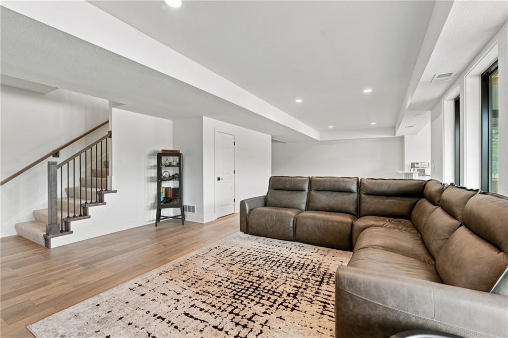 21431 Deer Ridge Dr Spring Hill Spring Hill, KS 66083 - Photo 32 of 50 Gallery Image 32