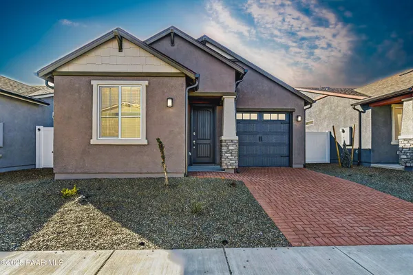 $2,125 | 175 North Village Way, Unit 61, Dewey, AZ 86327