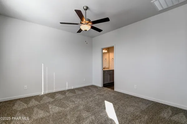 $2,125 | 175 North Village Way, Unit 61, Dewey, AZ 86327