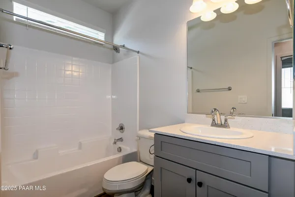 $2,125 | 175 North Village Way, Unit 61, Dewey, AZ 86327