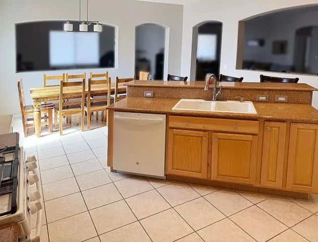 $530,000 | 12921 North Cenozoic Drive, Marana, AZ 85658