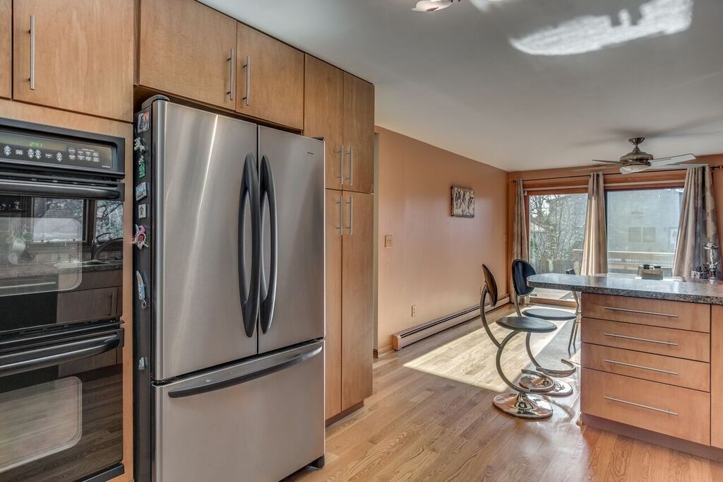 65 Hastings Road Dedham, MA 02026 - Photo 14 of 27 Gallery Image 14