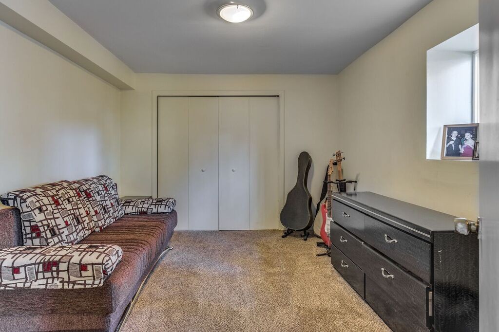 65 Hastings Road Dedham, MA 02026 - Photo 25 of 27 Gallery Image 25