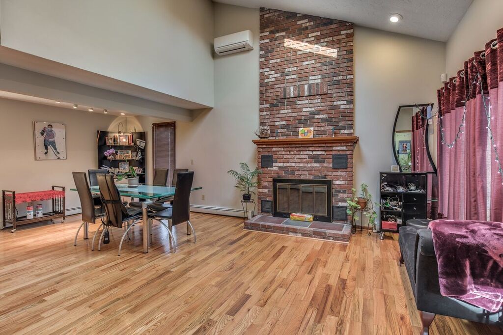 65 Hastings Road Dedham, MA 02026 - Photo 5 of 27 Gallery Image 5