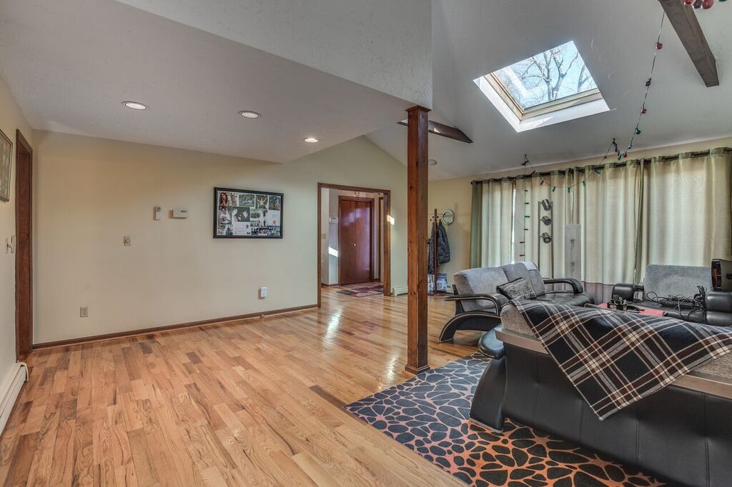 65 Hastings Road Dedham, MA 02026 - Photo 10 of 27 Gallery Image 10