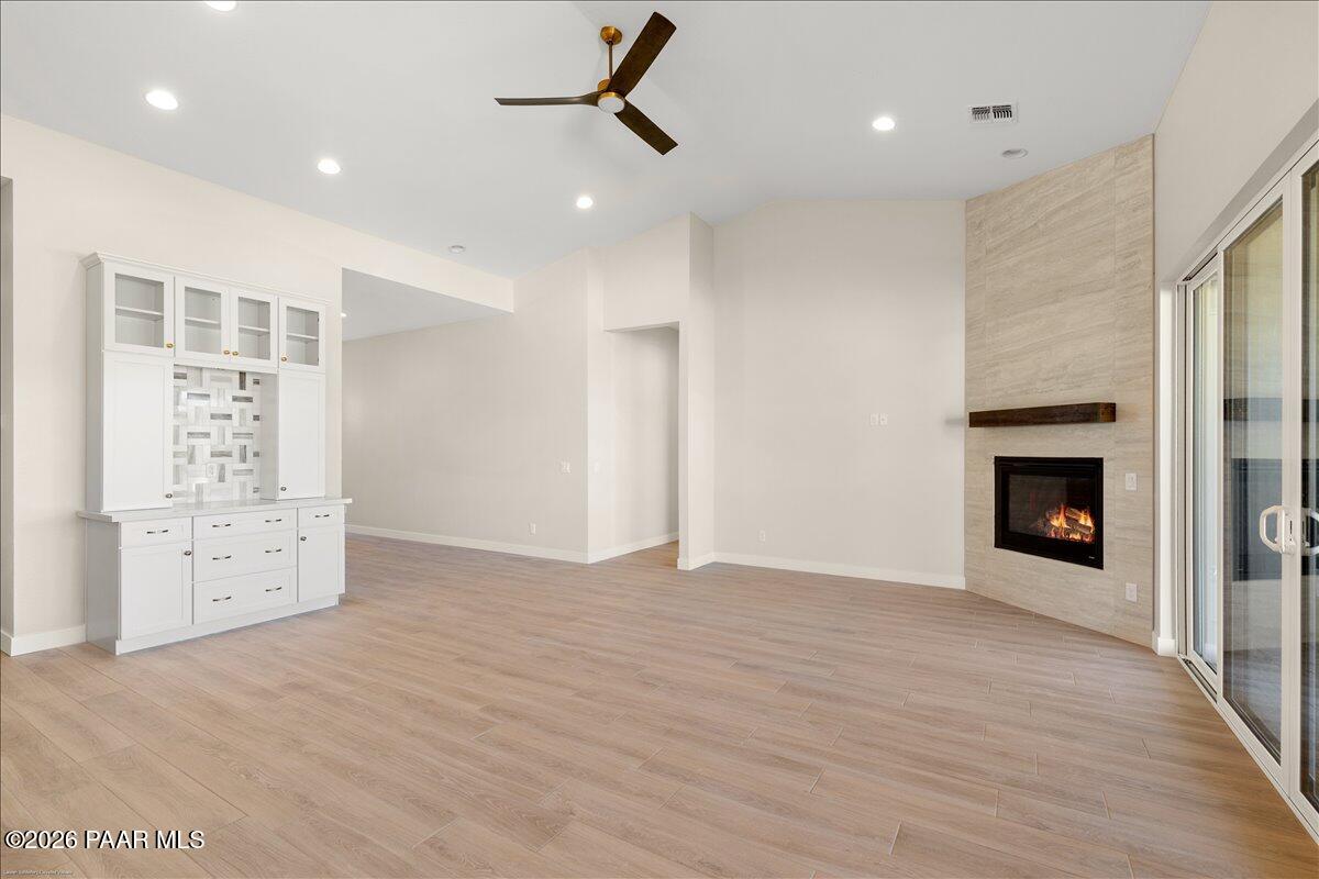 5243 Dells Point Road Prescott, AZ 86301 - Photo 6 of 40 Living Room - 5243 Dells Point Rd