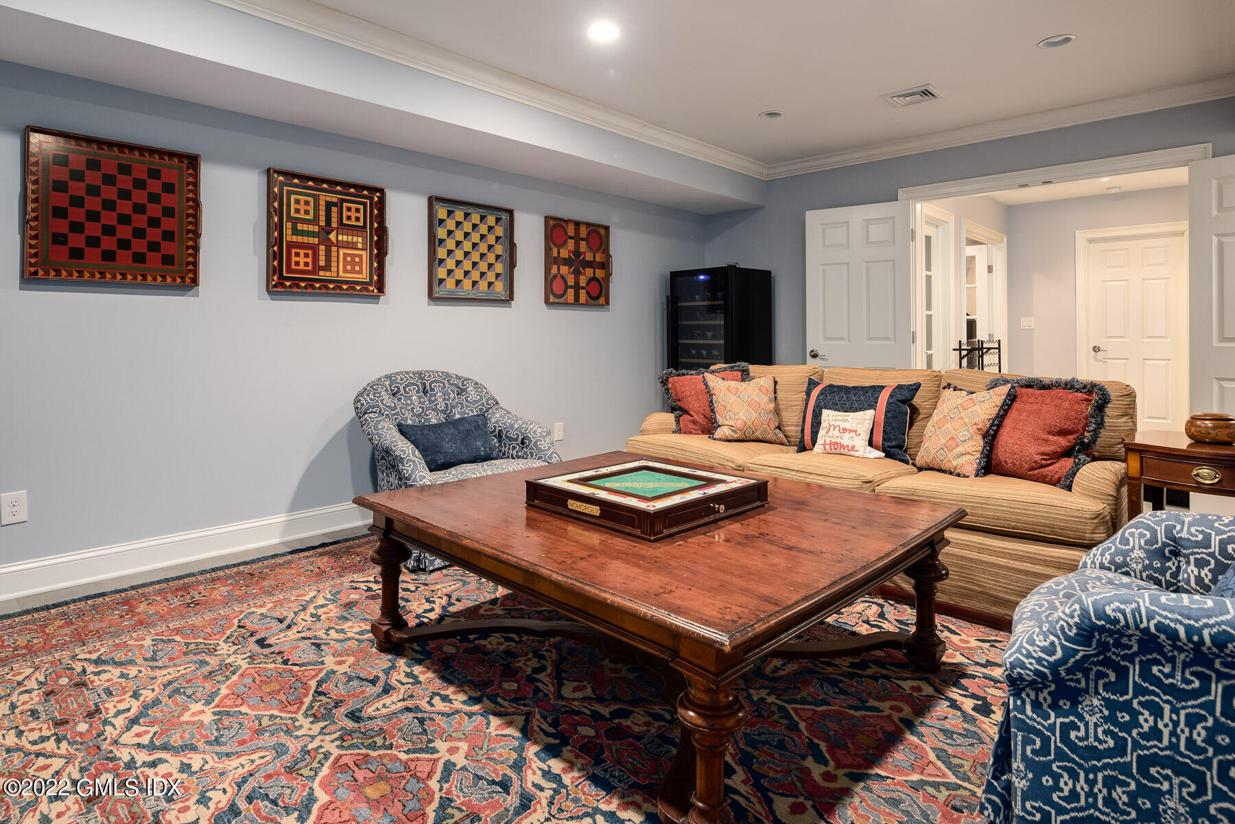 22 Widgeon Way Greenwich, CT 06830 - Photo 20 of 26 a living room with furniture and wooden floor