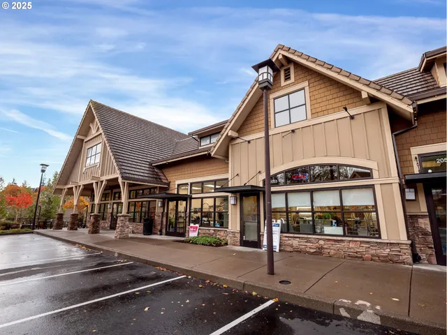 $700,000 | 3030 Northwest Montara Loop, Portland, OR 97229