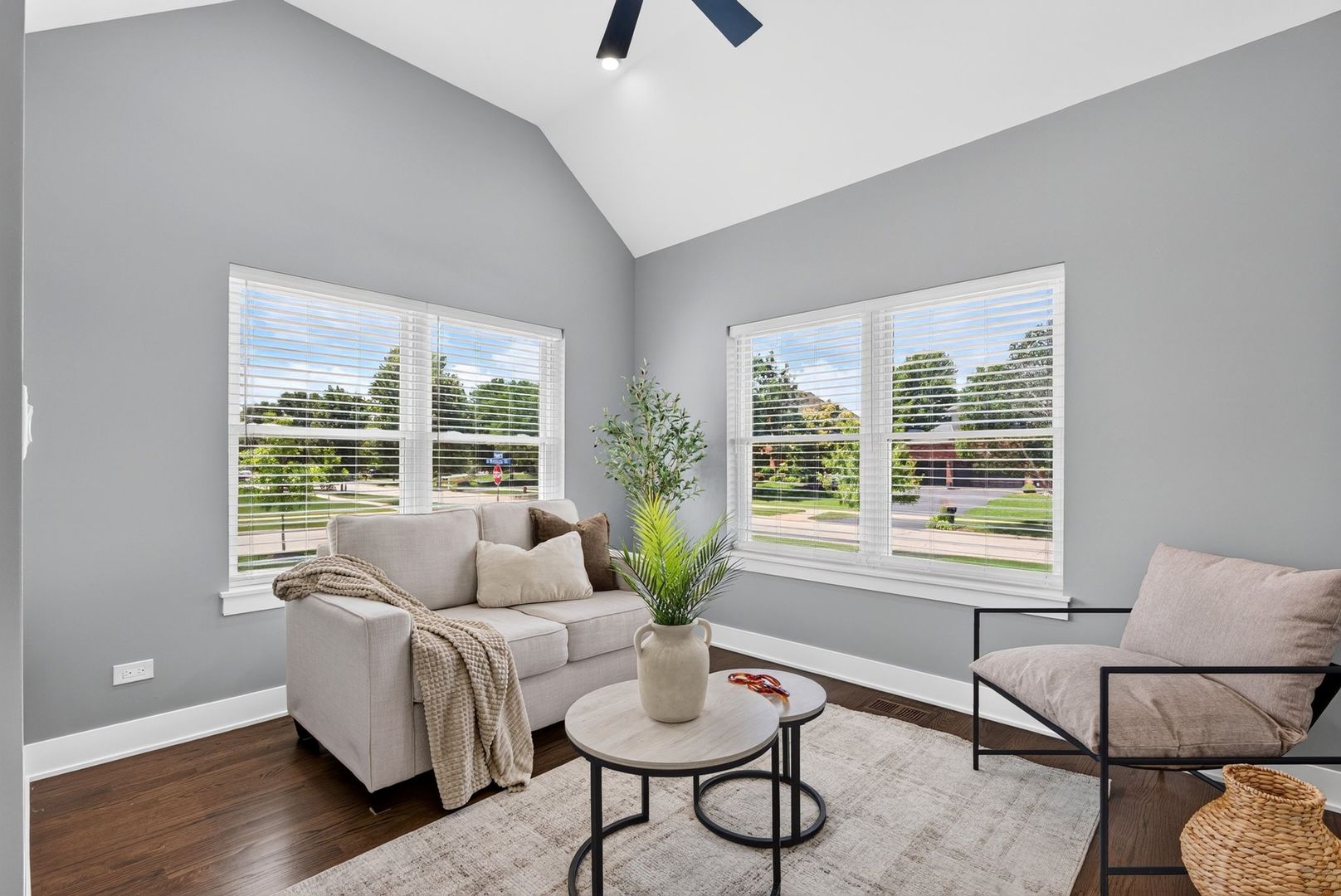 2121 Westover Road North Aurora, IL 60542 - Photo 8 of 57