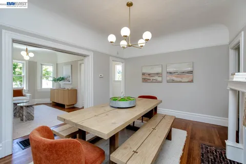 $895,000 | 1410 Sherman Street, Alameda, CA 94501