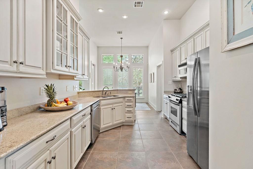 245 Perrilloux Road Madisonville, LA 70447 - Photo 4 of 25 Gallery Image 4