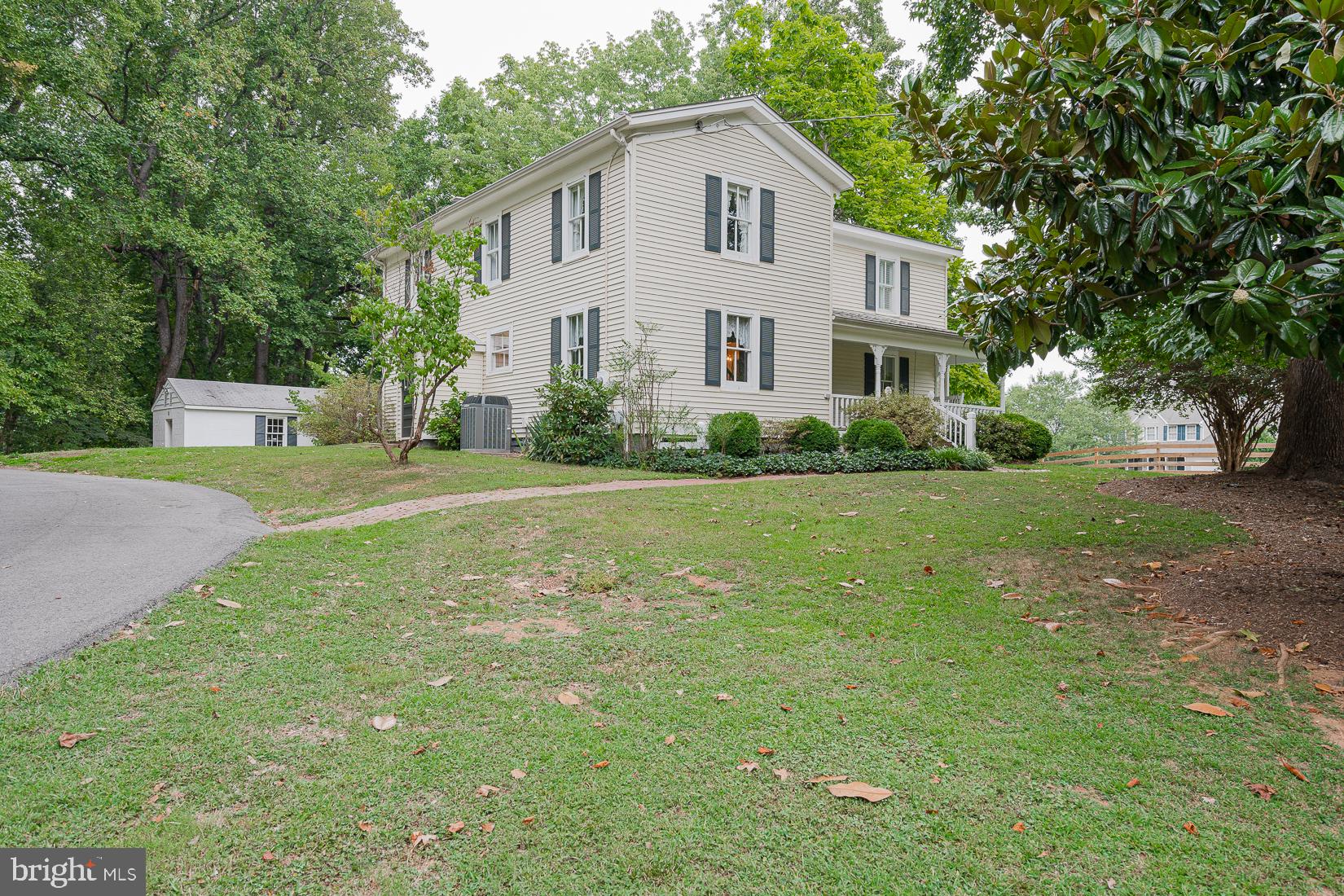 242 Shelton Shop Road Stafford, VA 22554 - Photo 2 of 53 Charming Colonial Farmhouse!
