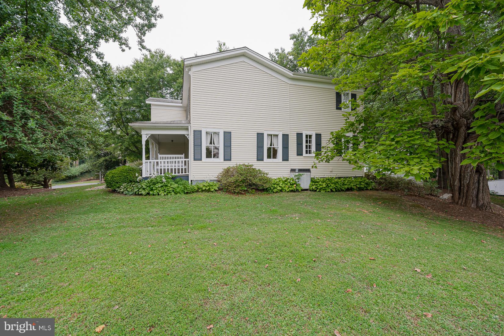 242 Shelton Shop Road Stafford, VA 22554 - Photo 44 of 53 side yard