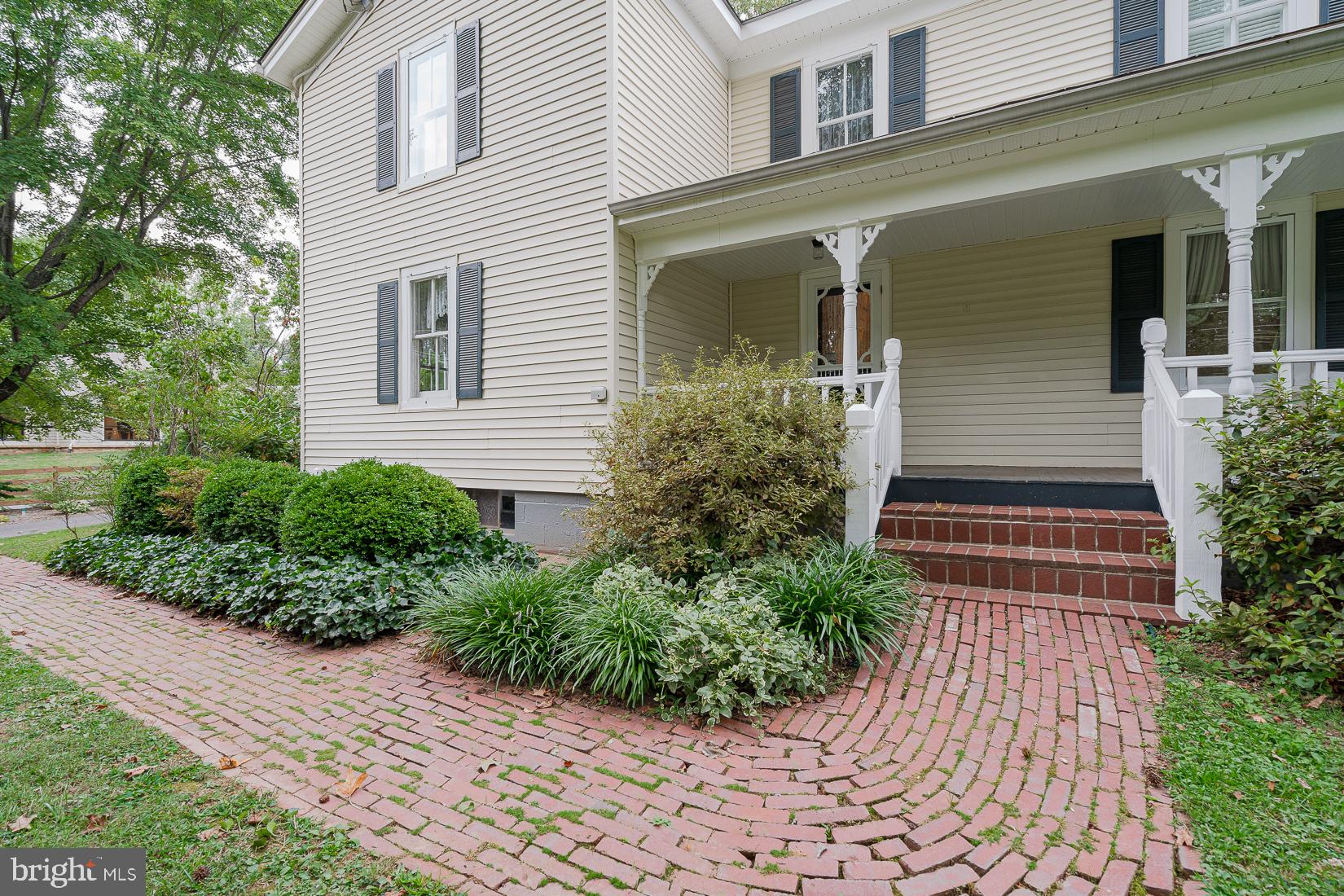 242 Shelton Shop Road Stafford, VA 22554 - Photo 53 of 53 Brick walkway