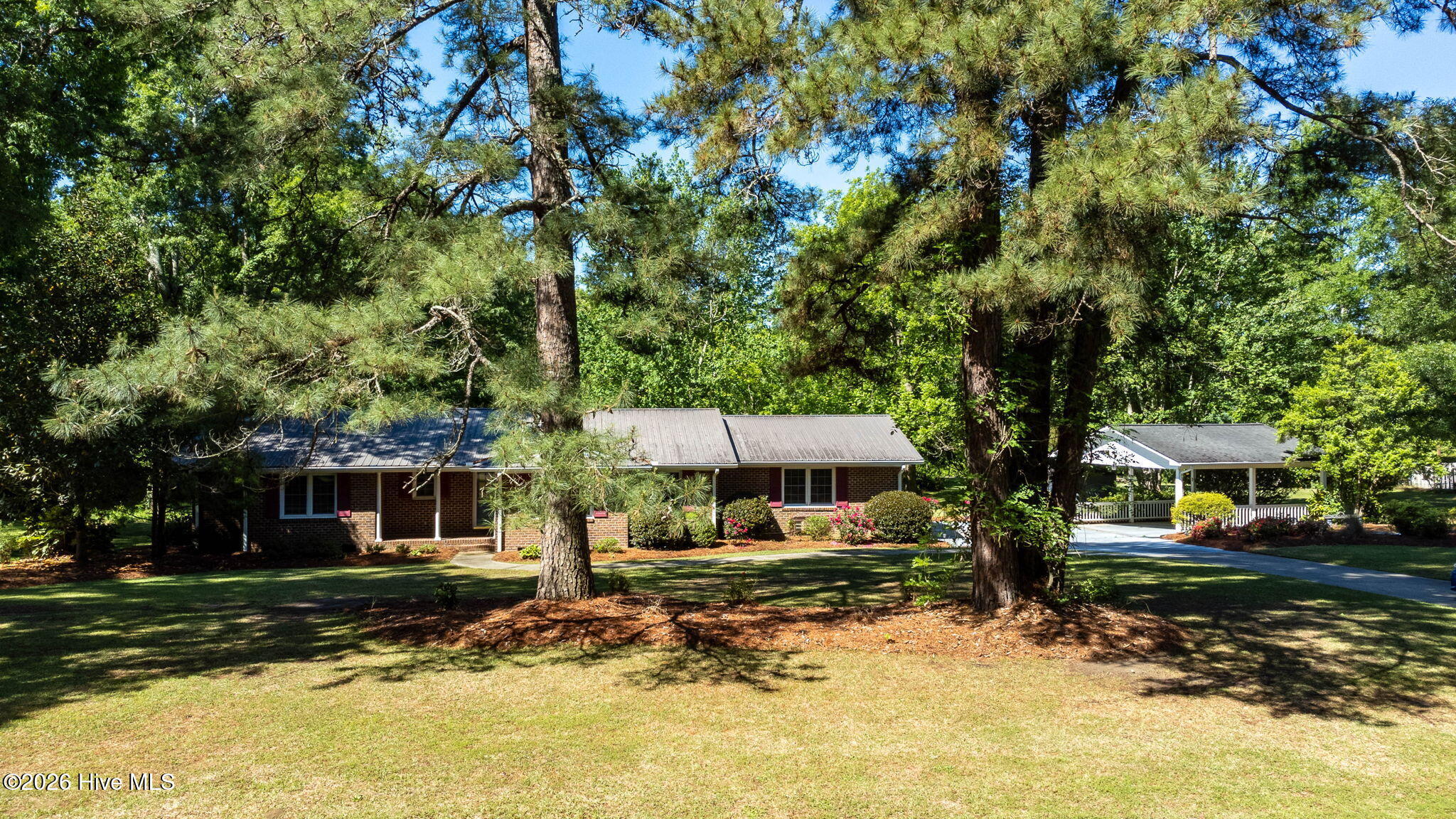 2022 Airport Road Elizabethtown, NC 28337 - Photo 42 of 47 Front Home View