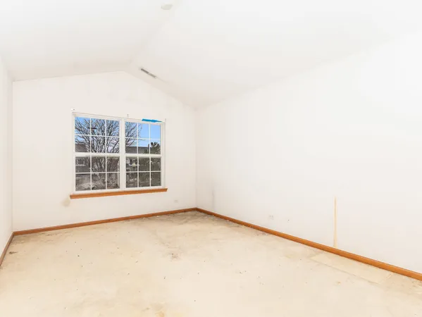 $227,500 | 32455 Allegheny Way, Lakemoor, IL 60051